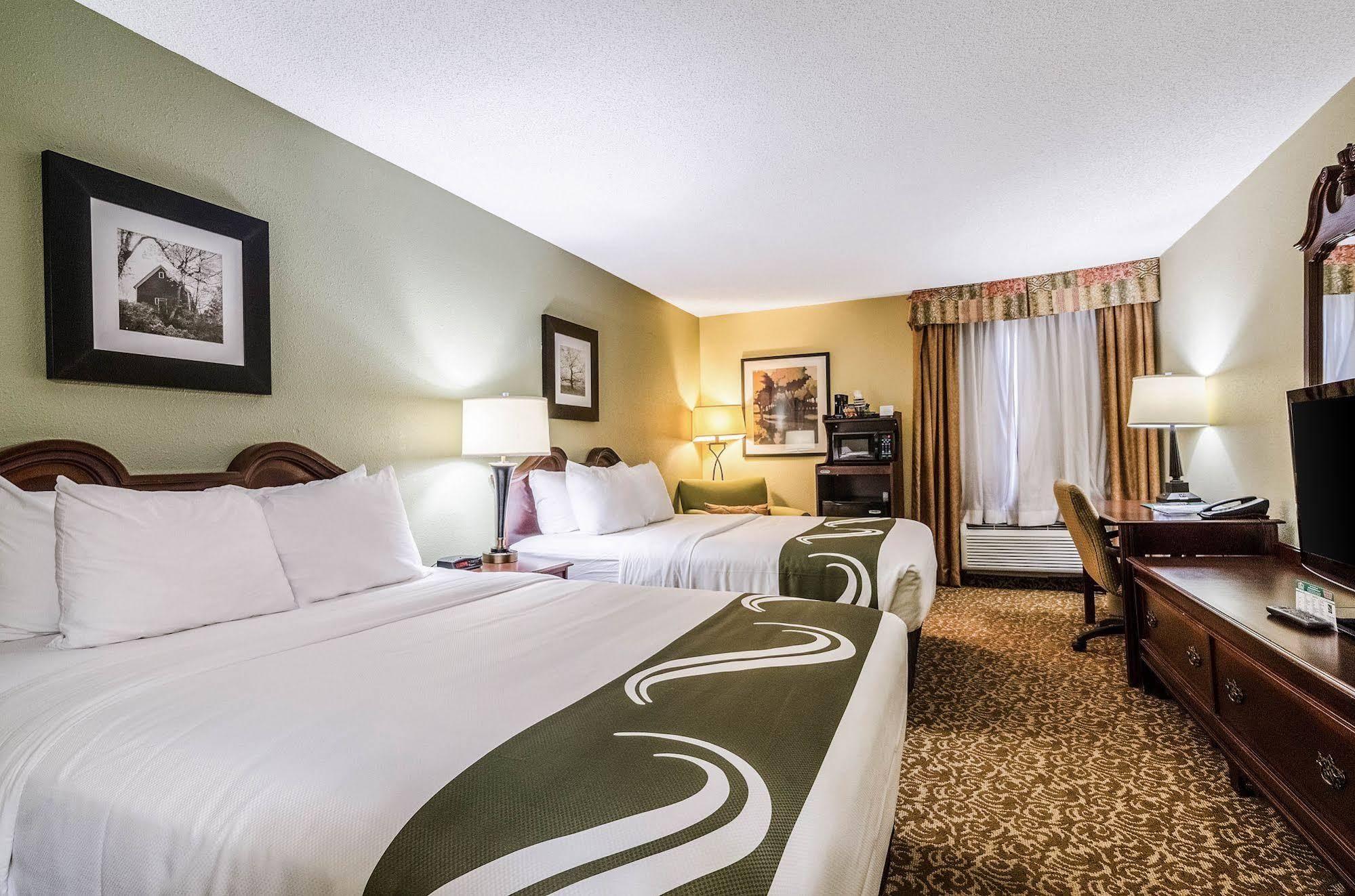 Quality Inn Whiteville North Exteriér fotografie