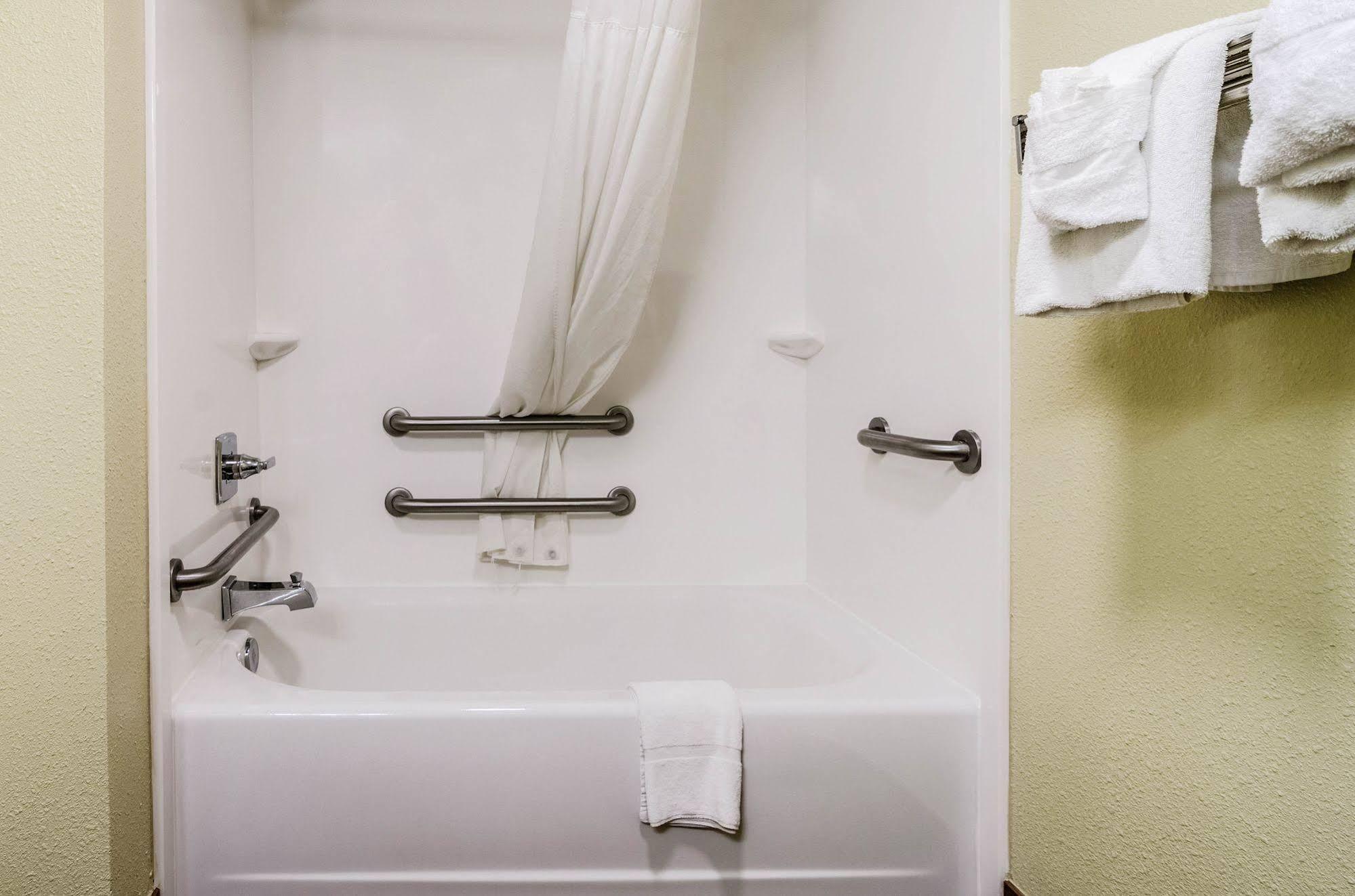 Quality Inn Whiteville North Exteriér fotografie